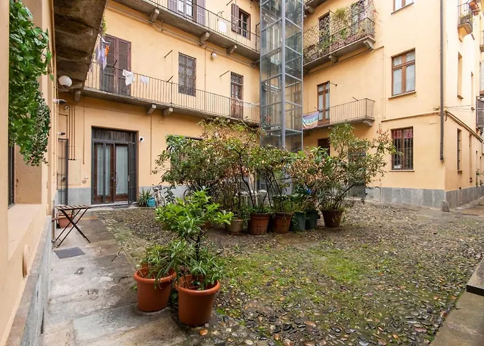 Charming Near Piazza Castello By Wonderful Italy
