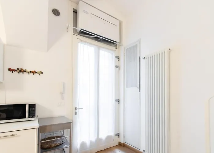 Charming Near Piazza Castello By Wonderful Italy Apartment *