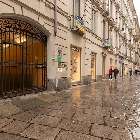 شقة Charming Near Piazza Castello By Wonderful Italy *