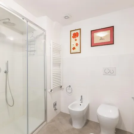شقة Charming Near Piazza Castello By Wonderful Italy *