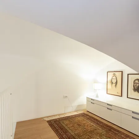 Charming Near Piazza Castello By Wonderful Italy شقة