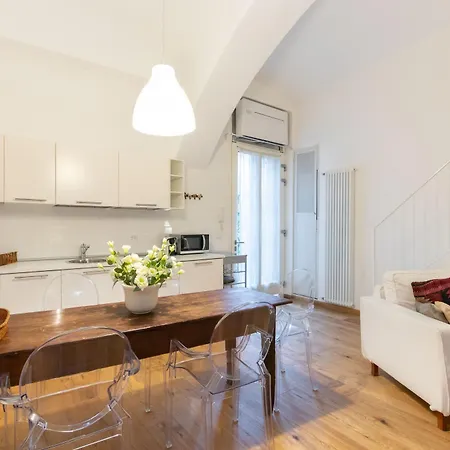 Daire Charming Near Piazza Castello By Wonderful Italy *